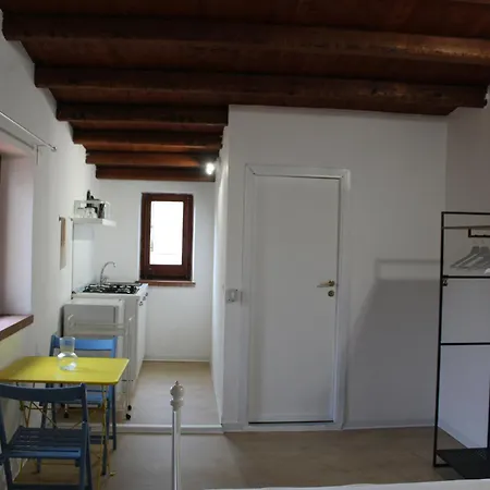 2000 Holidays Terrasini