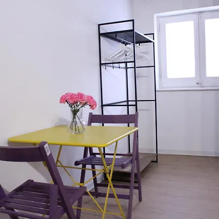 2000 Holidays * Terrasini