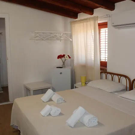 Daire 2000 Holidays