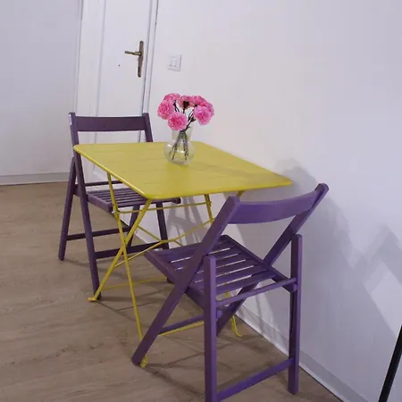 2000 Holidays Terrasini