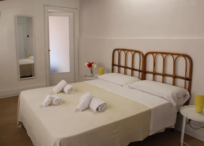 2000 Holidays 아파트 *